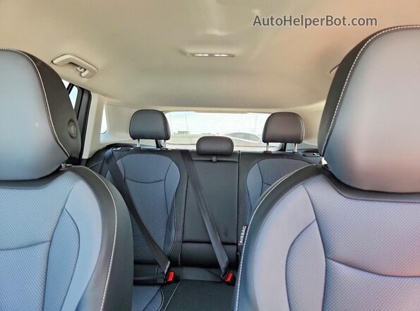 3VVER7RM4TM007661 2026 VOLKSWAGEN TIGUAN Silver Rear seats view