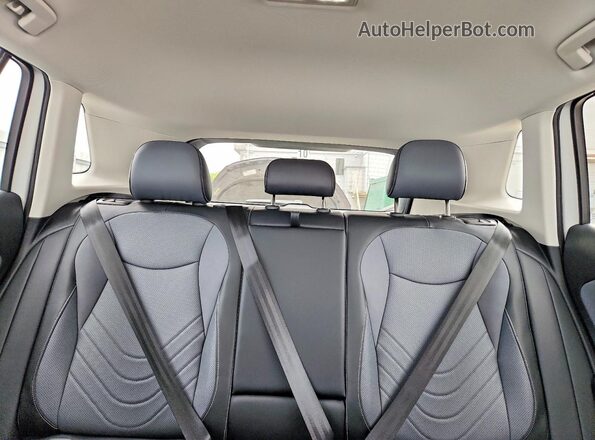 3VVER7RM5TM081283 2026 VOLKSWAGEN TIGUAN White Widok tylnych siedzeń