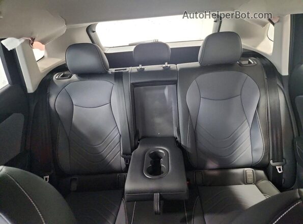 3VVER7RM9TM016517 2026 VOLKSWAGEN TIGUAN Black Vista de los asientos traseros