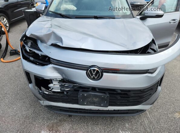 3VVER7RMXTM008975 2026 VOLKSWAGEN TIGUAN Silver 