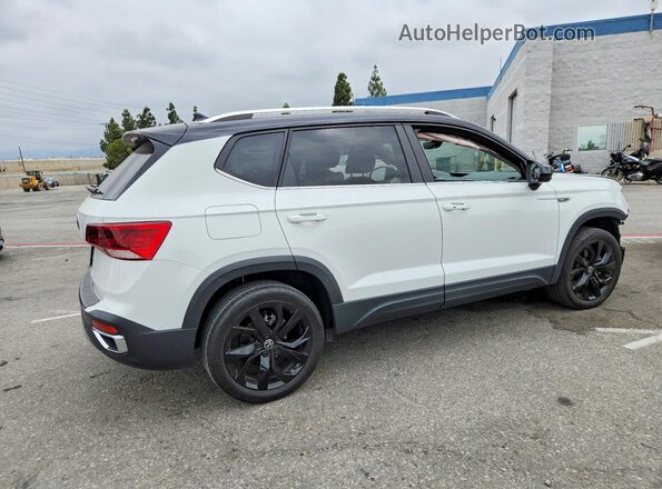 3VVEX7B25RM042460 2024 VOLKSWAGEN TAOS White Trasero derecho