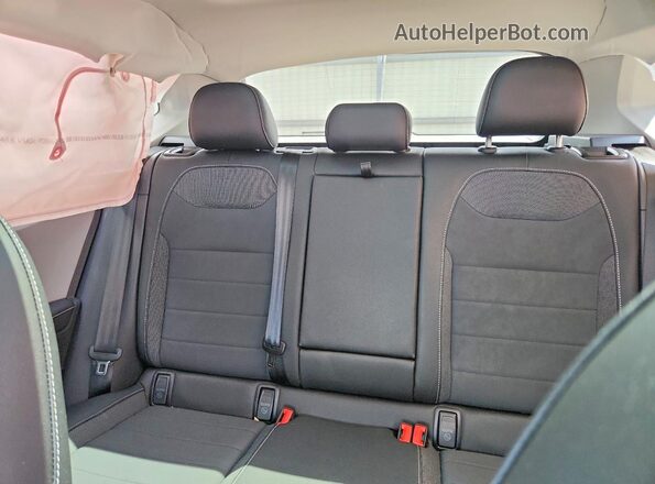 3VVEX7B27RM100262 2024 VOLKSWAGEN TAOS Gray Widok tylnych siedzeń