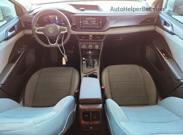 3VVEX7B2XPM372639 2023 VOLKSWAGEN TAOS Silver Widok deski rozdzielczej
