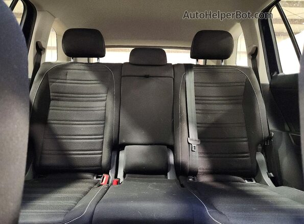 3VVFB7AX0PM017379 2023 VOLKSWAGEN TIGUAN Черный Вид задних сидений