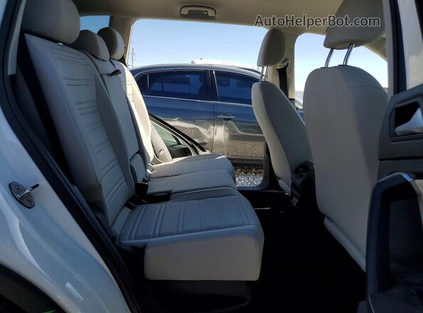 3VVFB7AX1RM181680 2024 VOLKSWAGEN TIGUAN White უკანა სალონის ხედი