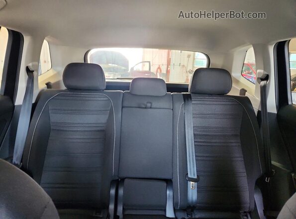 3VVFB7AX5PM067954 2023 VOLKSWAGEN TIGUAN Black Հետևի նստատեղերի տեսք