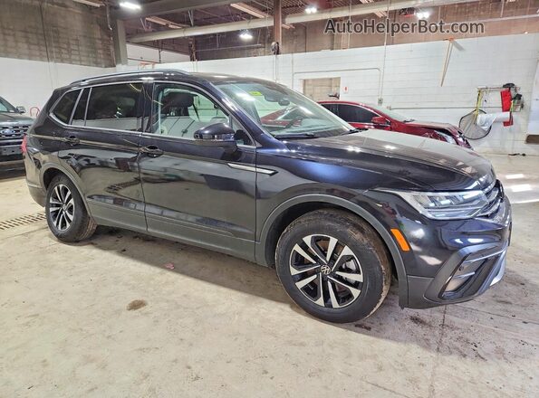 3VVFB7AX8RM124361 2024 VOLKSWAGEN TIGUAN Black წინა მარჯვენა