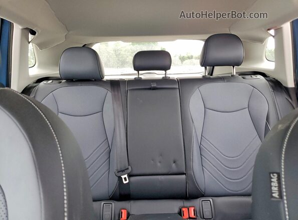 3VVFR7RM3SM051718 2025 VOLKSWAGEN TIGUAN Синий Вид задних сидений