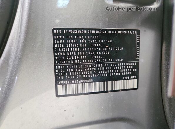 3VVFR7RM9TM099855 2026 VOLKSWAGEN TIGUAN Silver Vista de la etiqueta del VIN