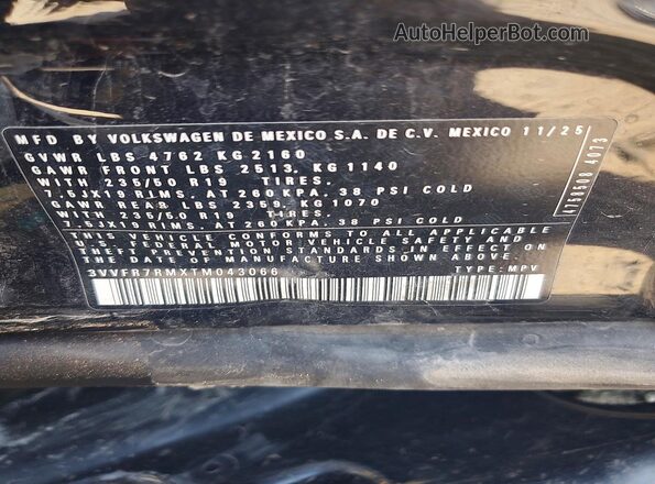 3VVFR7RMXTM043066 2026 VOLKSWAGEN TIGUAN Black Панорамний вид салону 360°