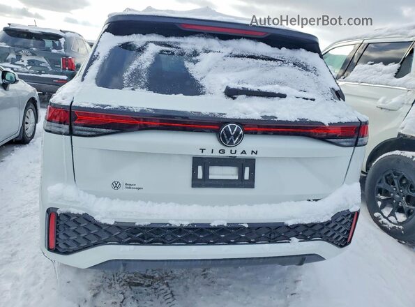 3VVGR7RM4SM069889 2025 VOLKSWAGEN TIGUAN White Rear view