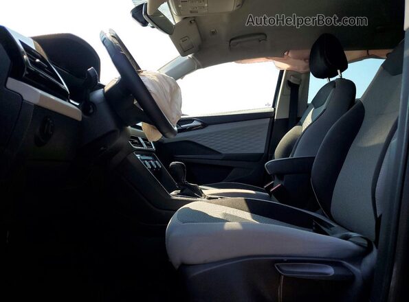 3VVGX7B26PM360366 2023 VOLKSWAGEN TAOS Black წინა სალონის ხედი