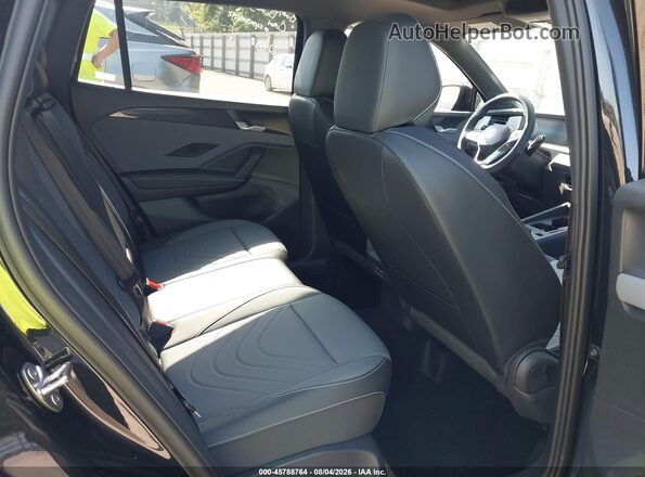 3VVHR7RM2TM087278 2026 VOLKSWAGEN TIGUAN Black VIN sticker view