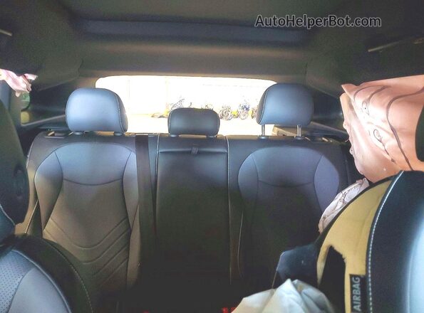 3VVHR7RM4TM077464 2026 VOLKSWAGEN TIGUAN Beige Widok tylnych siedzeń