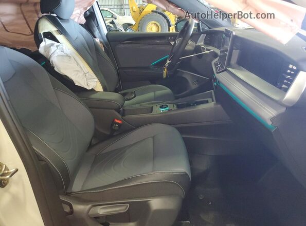 3VVHR7RM4TM077464 2026 VOLKSWAGEN TIGUAN Beige Widok wnętrza z przodu