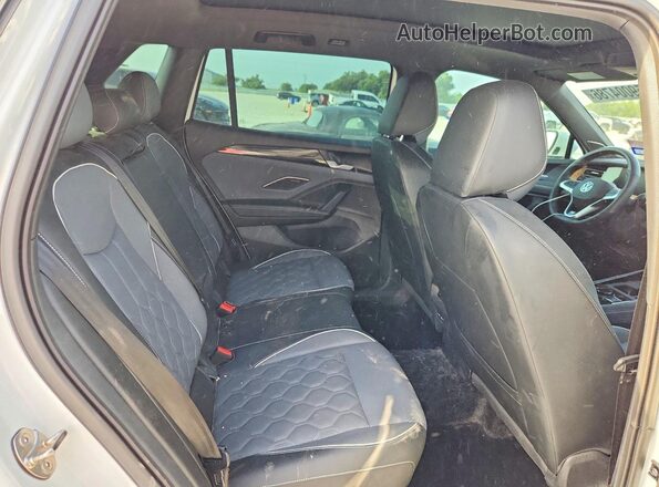 3VVLR7RM7SM039509 2025 VOLKSWAGEN TIGUAN Белый Вид задних сидений