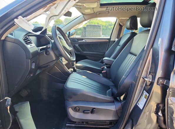 3VVMB7AX3PM070827 2023 VOLKSWAGEN TIGUAN Gray წინა სალონის ხედი