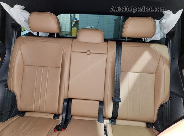 3VVMB7AX3RM175709 2024 VOLKSWAGEN TIGUAN Black უკანა სავარძლების ხედი