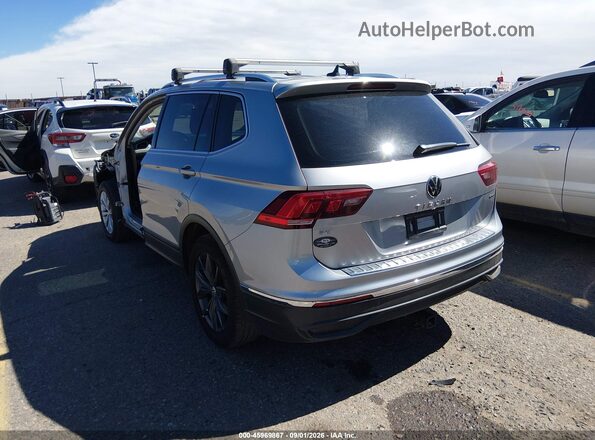 3VVMB7AX4PM014427 2023 VOLKSWAGEN TIGUAN Серебряный Задняя левая четверть