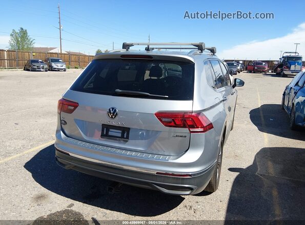 3VVMB7AX4PM014427 2023 VOLKSWAGEN TIGUAN Серебряный Задняя правая четверть