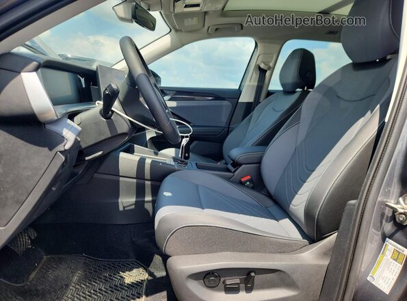 3VVMR7RM0SM046399 2025 VOLKSWAGEN TIGUAN Серый Вид салона спереди