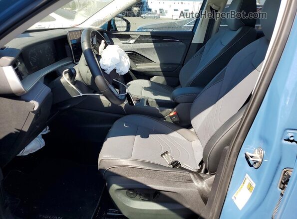 3VVMR7RM0SM052736 2025 VOLKSWAGEN TIGUAN Blue Vista interior delantera
