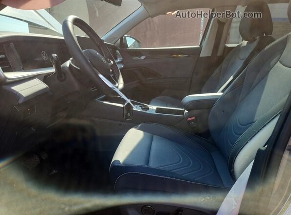 3VVMR7RM8SM062110 2025 VOLKSWAGEN TIGUAN Gray წინა სალონის ხედი