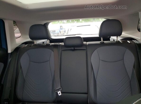 3VVMR7RMXSM027651 2025 VOLKSWAGEN TIGUAN Blue Widok tylnych siedzeń