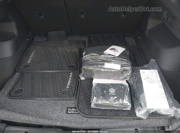 3VVMR7RMXTM033886 2026 VOLKSWAGEN TIGUAN Black 