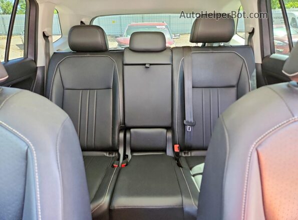 3VVNB7AX1PM011392 2023 VOLKSWAGEN TIGUAN Gray Vista de los asientos traseros