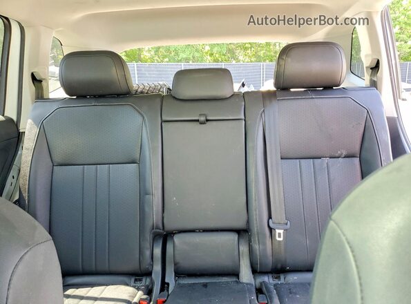 3VVNB7AX3PM009675 2023 VOLKSWAGEN TIGUAN White Вид задніх сидінь