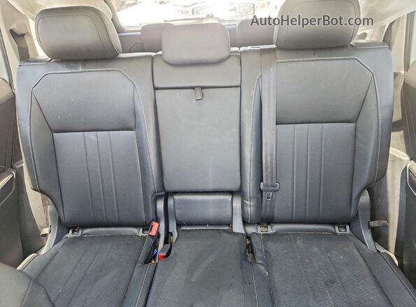 3VVNB7AX4PM018773 2023 VOLKSWAGEN TIGUAN White Вид задніх сидінь