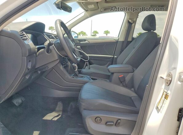 3VVNB7AX4PM114242 2023 VOLKSWAGEN TIGUAN White Սալոնի դիմացի տեսք
