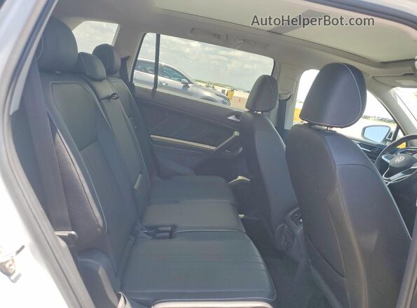 3VVNB7AX4PM114242 2023 VOLKSWAGEN TIGUAN White Սալոնի հետևի տեսք