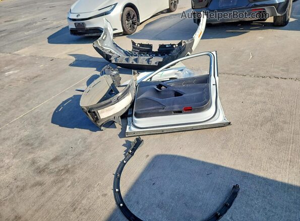 3VVNB7AX7PM101937 2023 VOLKSWAGEN TIGUAN White Widok naklejki z numerem VIN