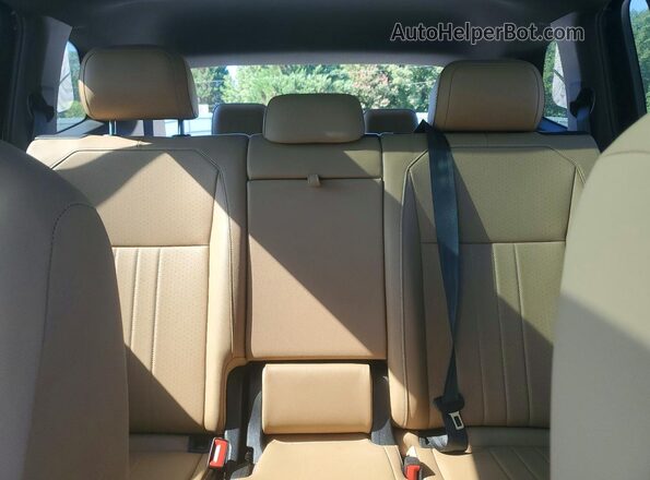 3VVNB7AXXRM003391 2024 VOLKSWAGEN TIGUAN Black უკანა სავარძლების ხედი