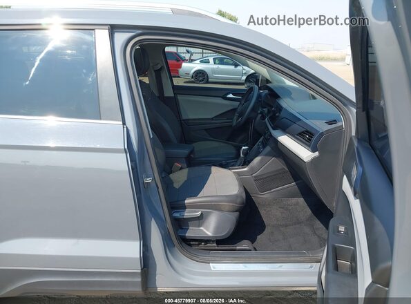3VVNX7B2XPM300467 2023 VOLKSWAGEN TAOS Gray Вид салону спереду