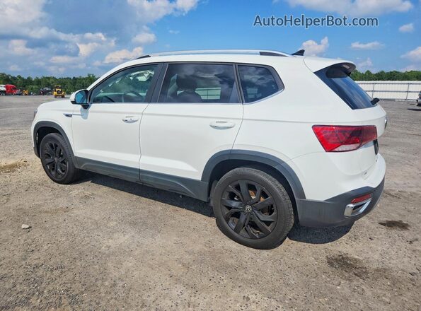 3VVPX7B25NM038752 2022 VOLKSWAGEN TAOS White Tył lewy