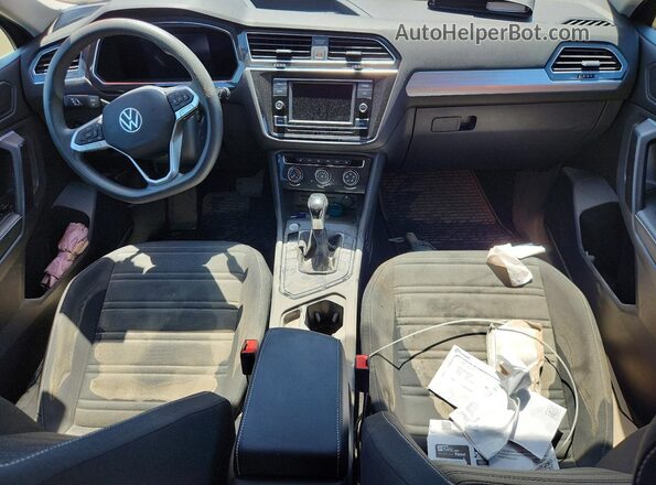 3VVRB7AX2PM034200 2023 VOLKSWAGEN TIGUAN Gray Вид панелі приладів