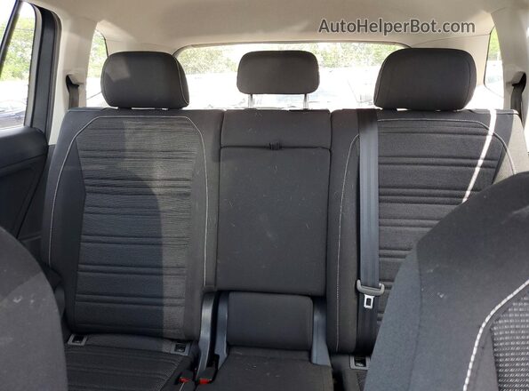 3VVRB7AX3RM228172 2024 VOLKSWAGEN TIGUAN Gray Հետևի նստատեղերի տեսք