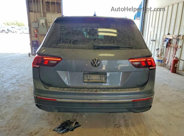 3VVRB7AX9PM112536 2023 VOLKSWAGEN TIGUAN Gray უკანა ხედი