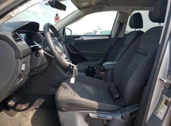 3VVRB7AX9RM010964 2024 VOLKSWAGEN TIGUAN Silver წინა სალონის ხედი