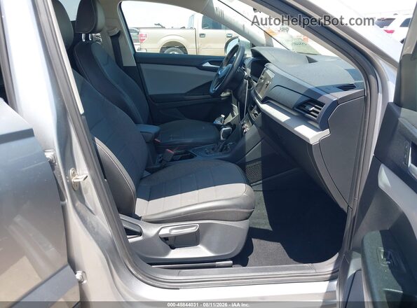 3VVRX7B21NM021469 2022 VOLKSWAGEN TAOS Silver წინა სალონის ხედი