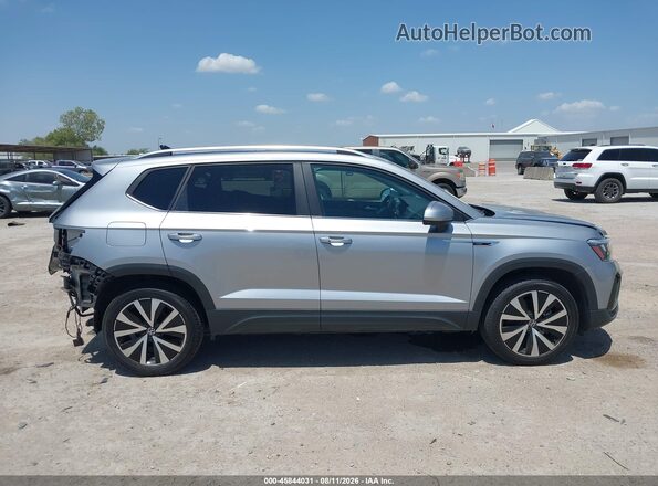 3VVRX7B21NM021469 2022 VOLKSWAGEN TAOS Silver სალონის 360-გრადუსიანი ხედი