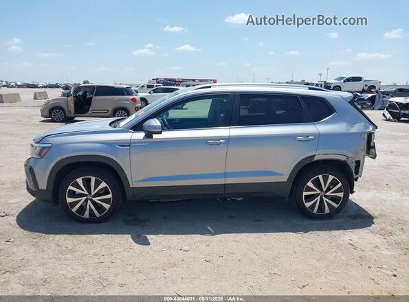 3VVRX7B21NM021469 2022 VOLKSWAGEN TAOS Silver 