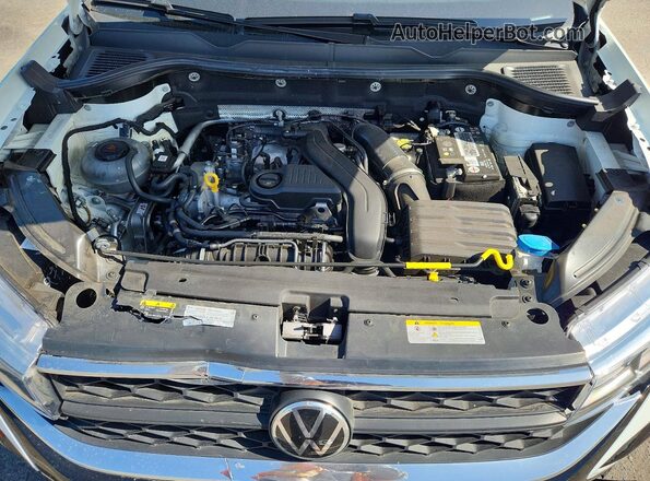 3VVRX7B27NM021217 2022 VOLKSWAGEN TAOS White Vista interior trasera