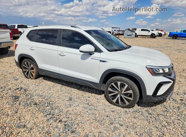 3VVRX7B29NM039654 2022 VOLKSWAGEN TAOS White Передня права чверть
