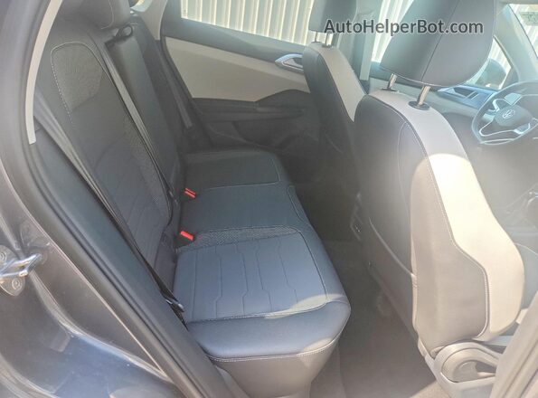 3VVSC7B27TM007375 2026 VOLKSWAGEN TAOS Gray Vista de los asientos traseros