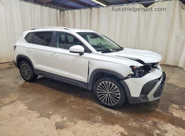 3VVSC7B2XTM002512 2026 VOLKSWAGEN TAOS White Front right