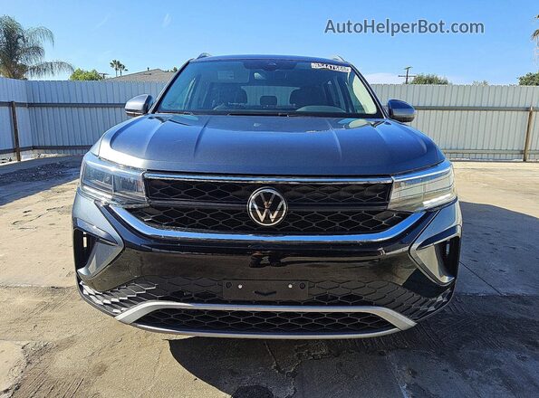 3VVSX7B20RM063543 2024 VOLKSWAGEN TAOS Серый Вид спереди